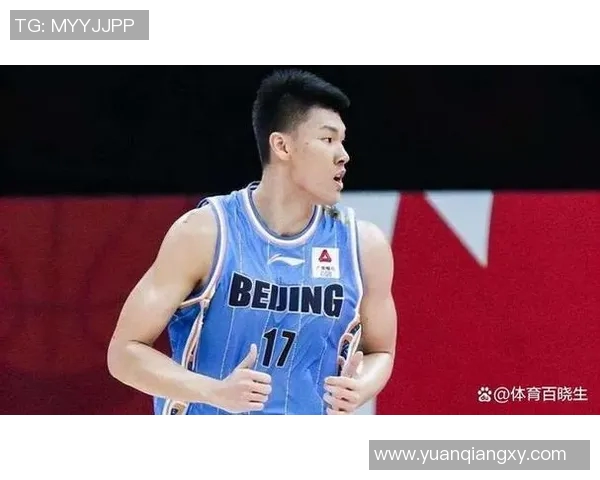 范子铭的成长之路：从青涩少年到篮球场上的璀璨星辰