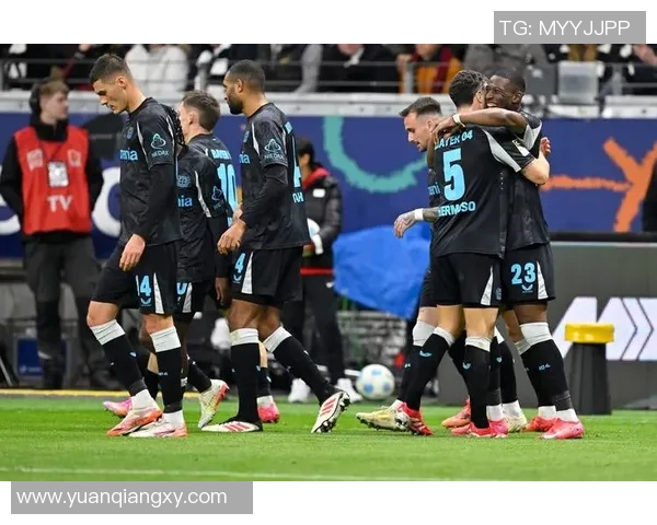 勒沃库森客场逼平门兴，积分榜稳步上升，强势突围