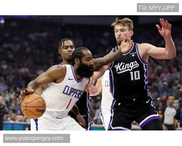 快船队球员被罚下场:激烈对决中的意外转折 快船队球员被罚下场:激烈对决中的意外转折