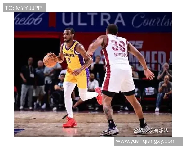 夏季联赛精彩对决湖人队与热火队的激烈较量回顾