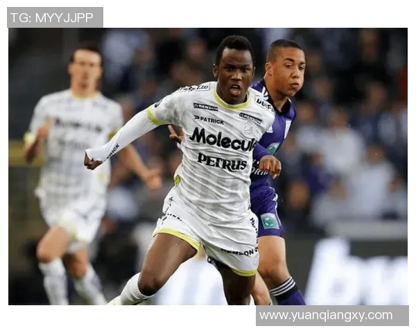 英超焦点战安德莱赫特对决曼联争夺胜利的关键时刻分析